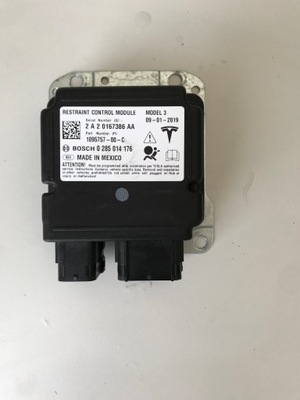 Tesla model 3 модуль air bag 1095757-00-c фото №1