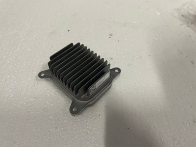 Tesla 3 y модуль перетворювач led nowa оригінал p1532925 фото №1