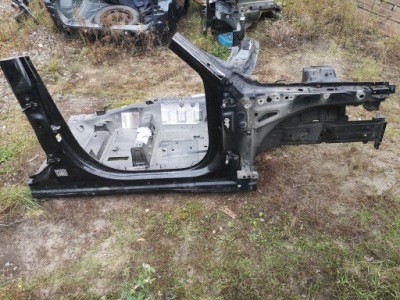 Range rover vogue l405 чверть правий перед лонжерон поріг фото №1