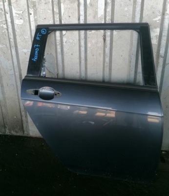 Honda accord vii 06r kombi двері правий задня задні голий фото №1