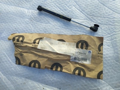 Chrysler sebring привод амортизатор крышки 97-00 фото №1