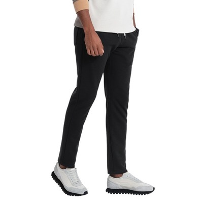 Spodnie męskie dresowe z prostą nogawką czarne V1 OM-PABS-0155 S