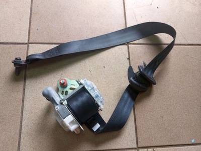 Pas безопасности правый перед hyundai i20 08-2012 фото №1