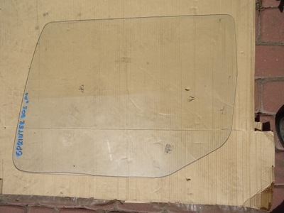 Mercedes sprinter 906 стекло правая фото №1