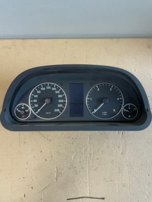 Mercedes w169 счетчик приборная панель a1695408647 фото №1