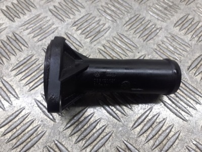 Патрубок води seat leon i 1.9 tdi 038121121 фото №1