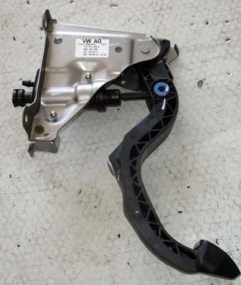 Vw up citigo 1.0 mpi педаль srzęgła фото №1