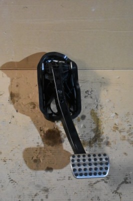 Idealny педаль гальма mercedes w223 amg 1 фото №1