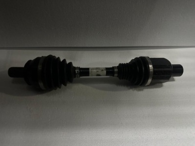 Mercedes w 118 cla приводной вал левая a1773303203 фото №1