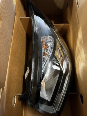 Renault trafic рестайлінг  фара led 260607596r u.k briti фото №1