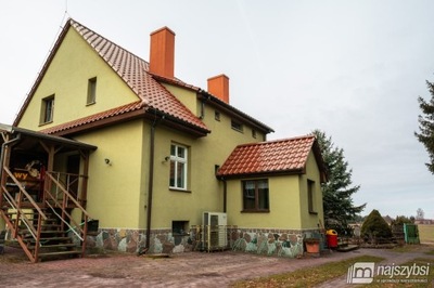 Dom, Dobrzany, Dobrzany (gm.), 347 m²
