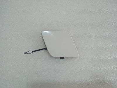 Audi q2 заглушка фаркоп бампера перед 81a807241 фото №1