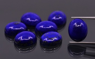 Lapis lazuli A kaboszon owal 12x10 mm