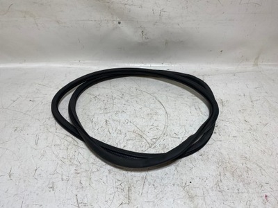 Porsche panamera 970 прокладка двері правий задня кузовна фото №1