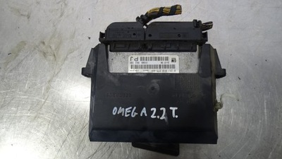 Бортовий комп'ютер двигуна opel omega 2.2 фото №1