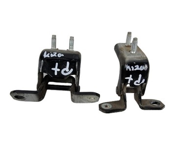 Suzuki kizashi 11 петля петлі двері правий задня фото №1