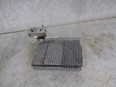 Peugeot 308 радиатор отопителя фото №1