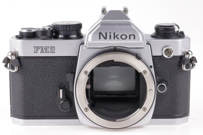 Analogowa lustrzanka Nikon FM2