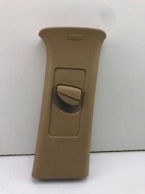 Vw touran i защита стойка регулировка поперечина 1t0868310 фото №1