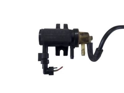 Клапан вакуумa mercedes w204 2.2 cdi a0091533128 фото №1