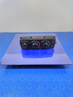 Dodge intrepid ii панель обдув кондиціонера 58024 фото №1