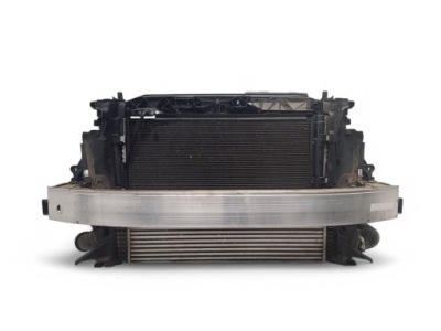 Audi q3 8u 8u0807109e комплект радиатор wody фото №1