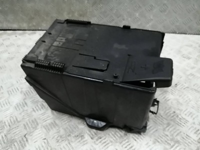 Основание аккумулятор citroën ds5 9689002180 2.0l 2013 фото №1