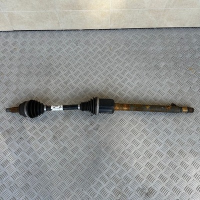 Приводной вал передняя правая land rover discovery v 3.0 дизель 2017 rok фото №1