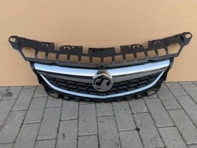 Opel astra j решітка  решітка радіатора 13266577 фото №1