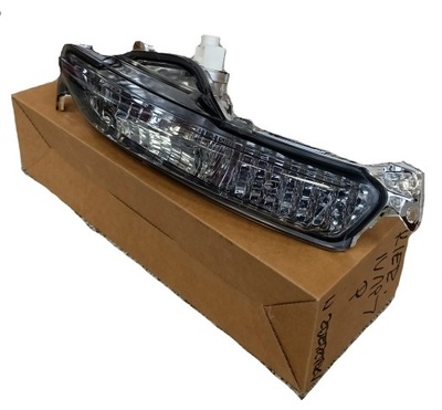 Поворотник w бампері iveco 19- 22- правий фото №1