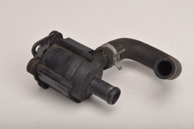 Volvo s60 ii v60 2.0 d4 181km помпа воды 518705000 фото №1