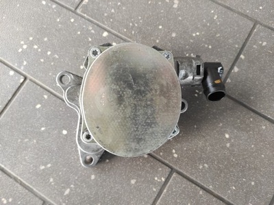 Насос вакуум renault scenic iii trafic 1.6 dci 146503760r фото №1