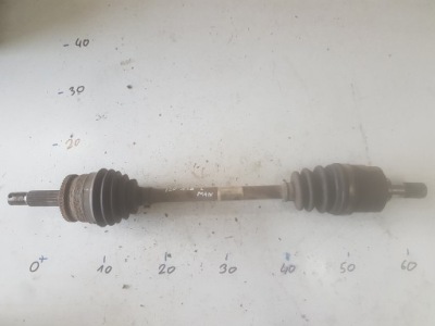 Hyundai i20 08-11r 1.4 b приводной вал левая перед механическая коробка передач фото №1