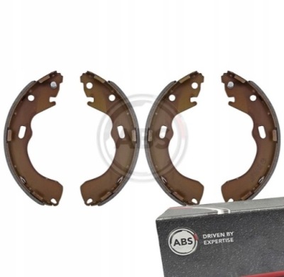 Гальмівні колодки гальмівні ford maverick 2.0 fwd 2.3 3.0 v6 фото №1