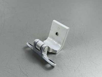 2021 alfa romeo stelvio петли крышки багажника фото №1