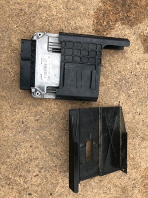 Бортовой компьютер крепления insignia a 2.0 cdti 55576906 фото №1