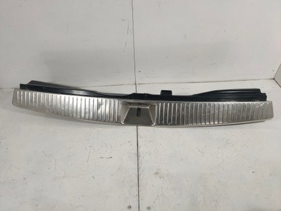 GAUBTAS DIRŽO GAL. BAGAŽINĖS KOMBI MERCEDES C W204 A2046906541 