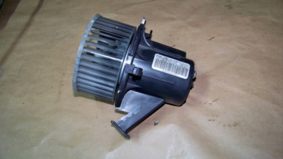 Smart fortwo 2 2 451 13r повітродувка вентилятор обдув фото №1