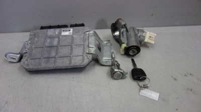 Toyota yaris ii блок керування двигуна набір стартовий фото №1