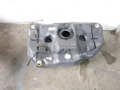 Бак bak топлива nissan almera tino 2.2di 00-03 фото №1