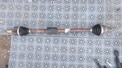 Приводной вал правая длинная ford fiesta mk8 1.0 фото №1
