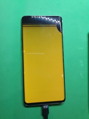 samsung s10 zbity reaguje