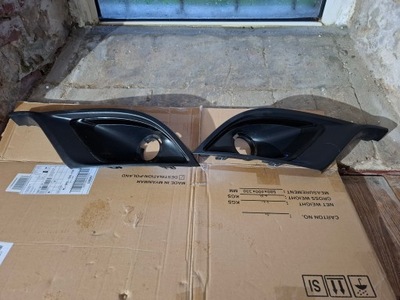 Dodge durango 2014 - 20 рамка противотуманной фары правая + левая фото №1