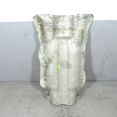 Bmw 7 f01 f02 защита тепловая выхлоп 7202856 фото №1