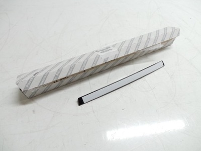 Молдинг вертикальна двері задня права alfa giulia czarna фото №1