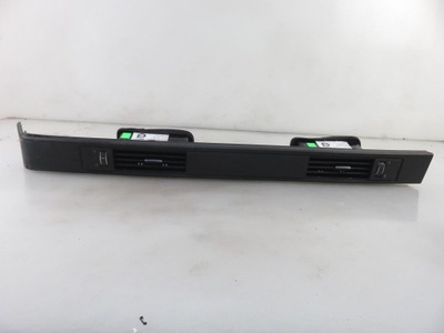 Решітка обдув права volvo fh ii 82216234 фото №1