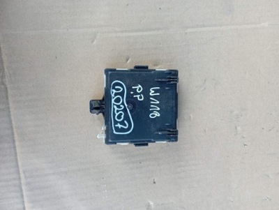 Mercedes cla ii 2 w118 блок керування модуль двері праве перед a1779005405 фото №1