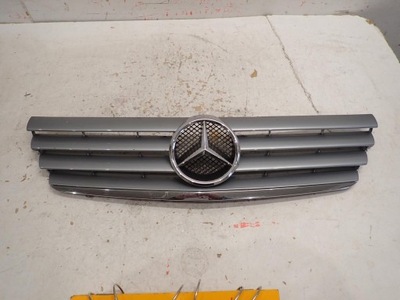 Решітка радіатора mercedes c-klasa sport coupe w203 a2038800383 фото №1