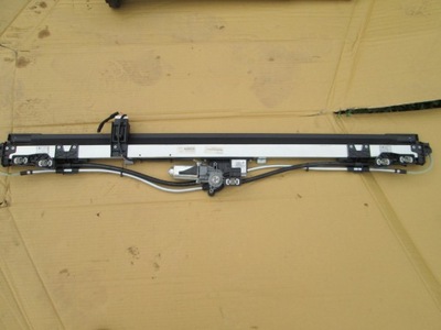 Chrysler 300 ii 2011-2021 шторка задня + задня el. фото №1