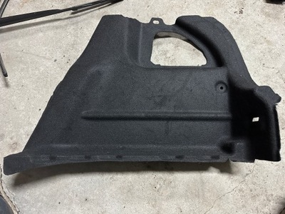 Opel mokka b обшивка багажник правий фото №1